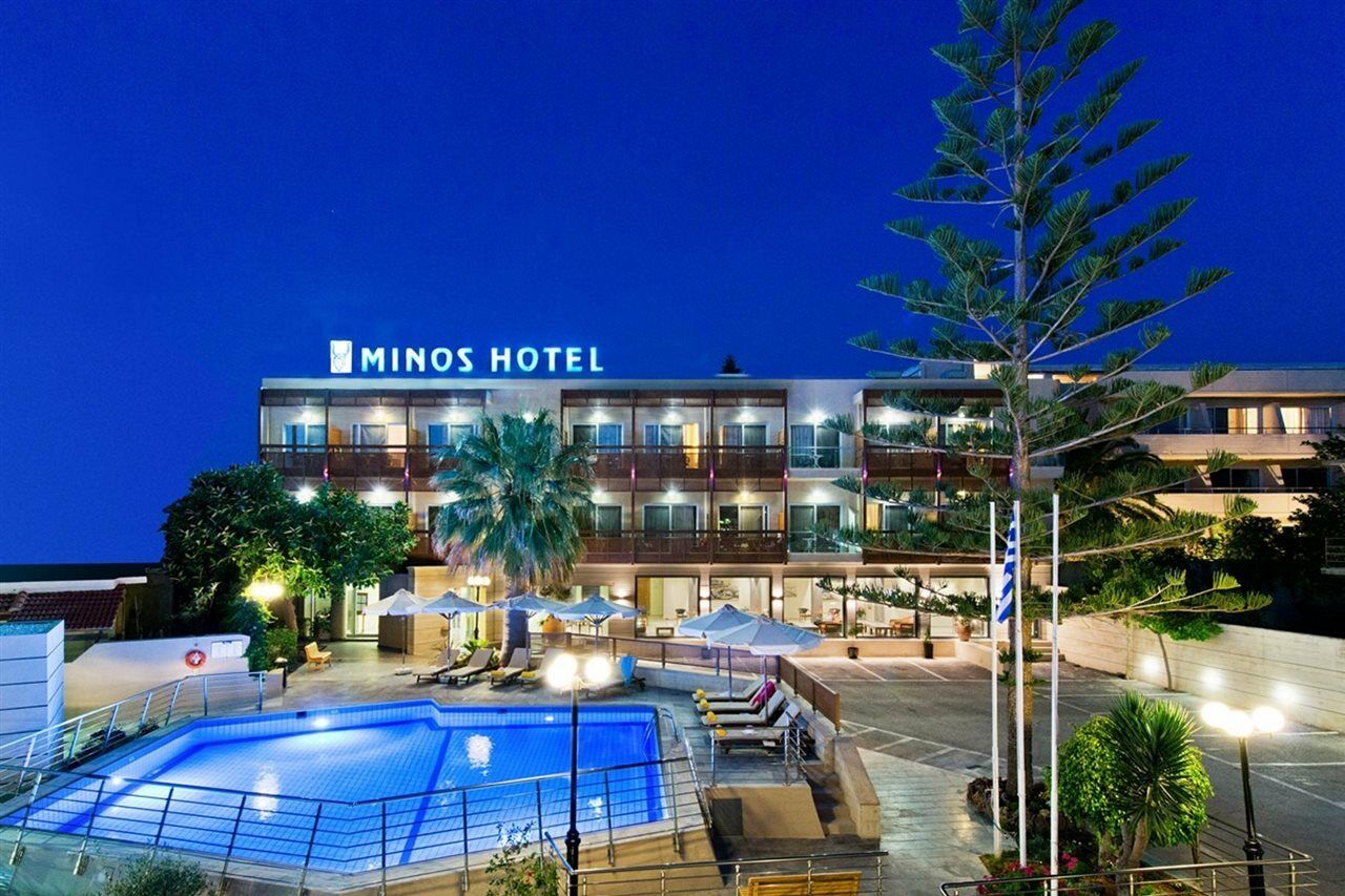 Minos Отель 4*