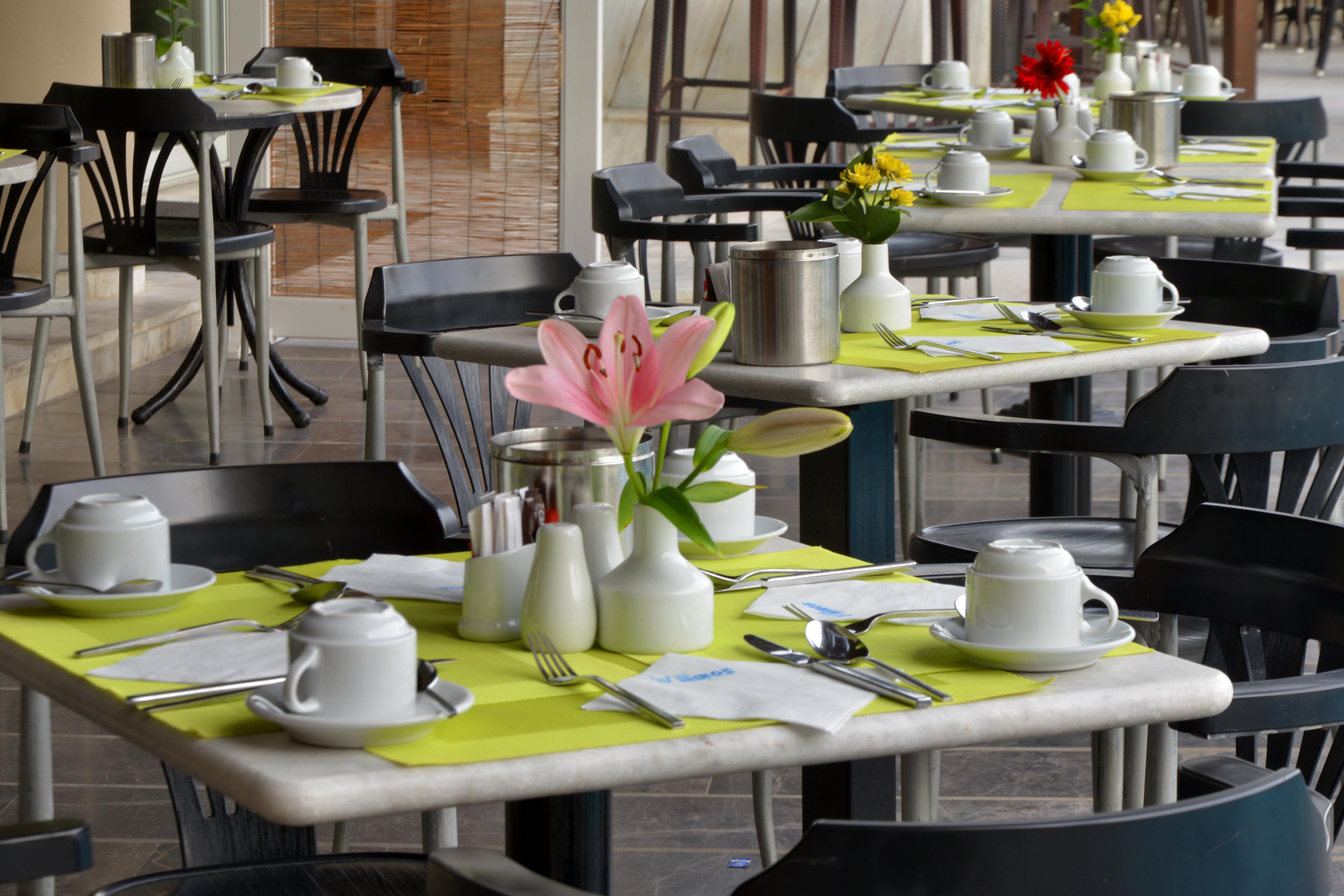 Minos Hotel 4*
