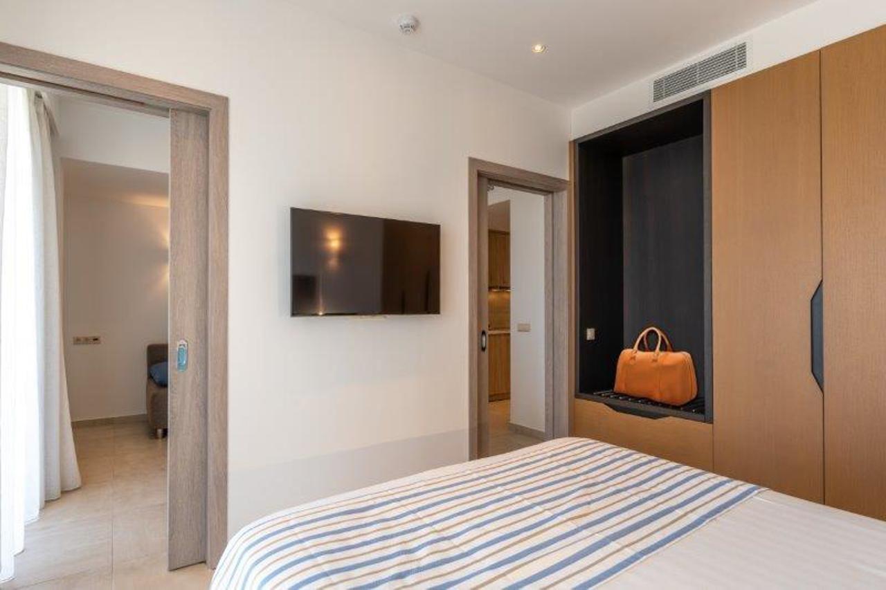 Hotel Minos