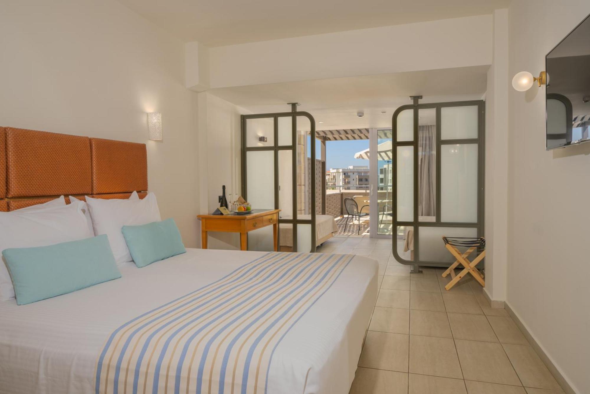 Hotel Minos