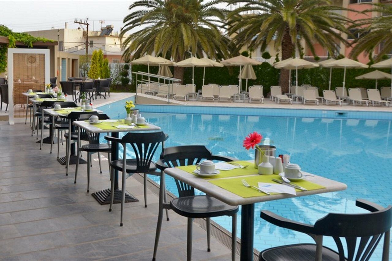 Minos Hotel 4*