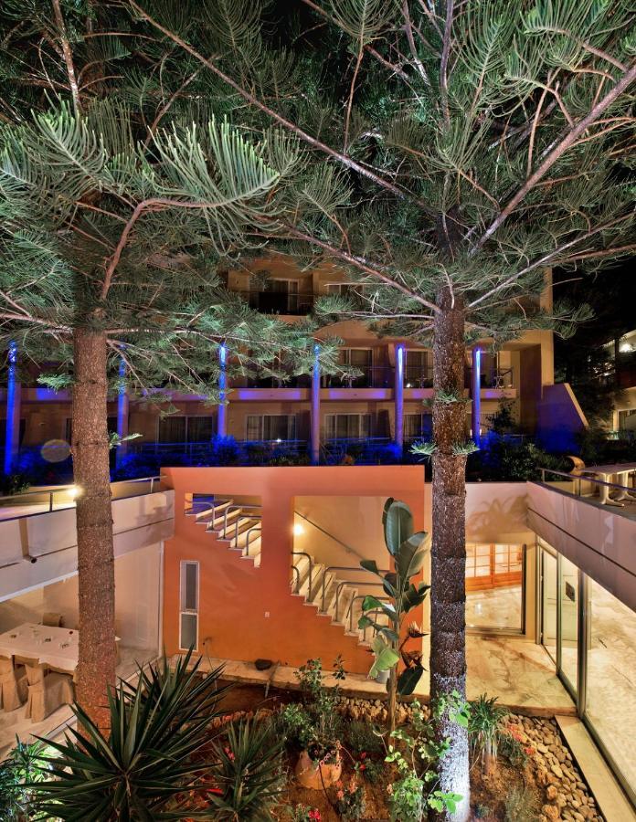 Hotel Minos 4*